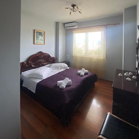 Stay The Night Shkodra Apartment City Centre Extérieur photo