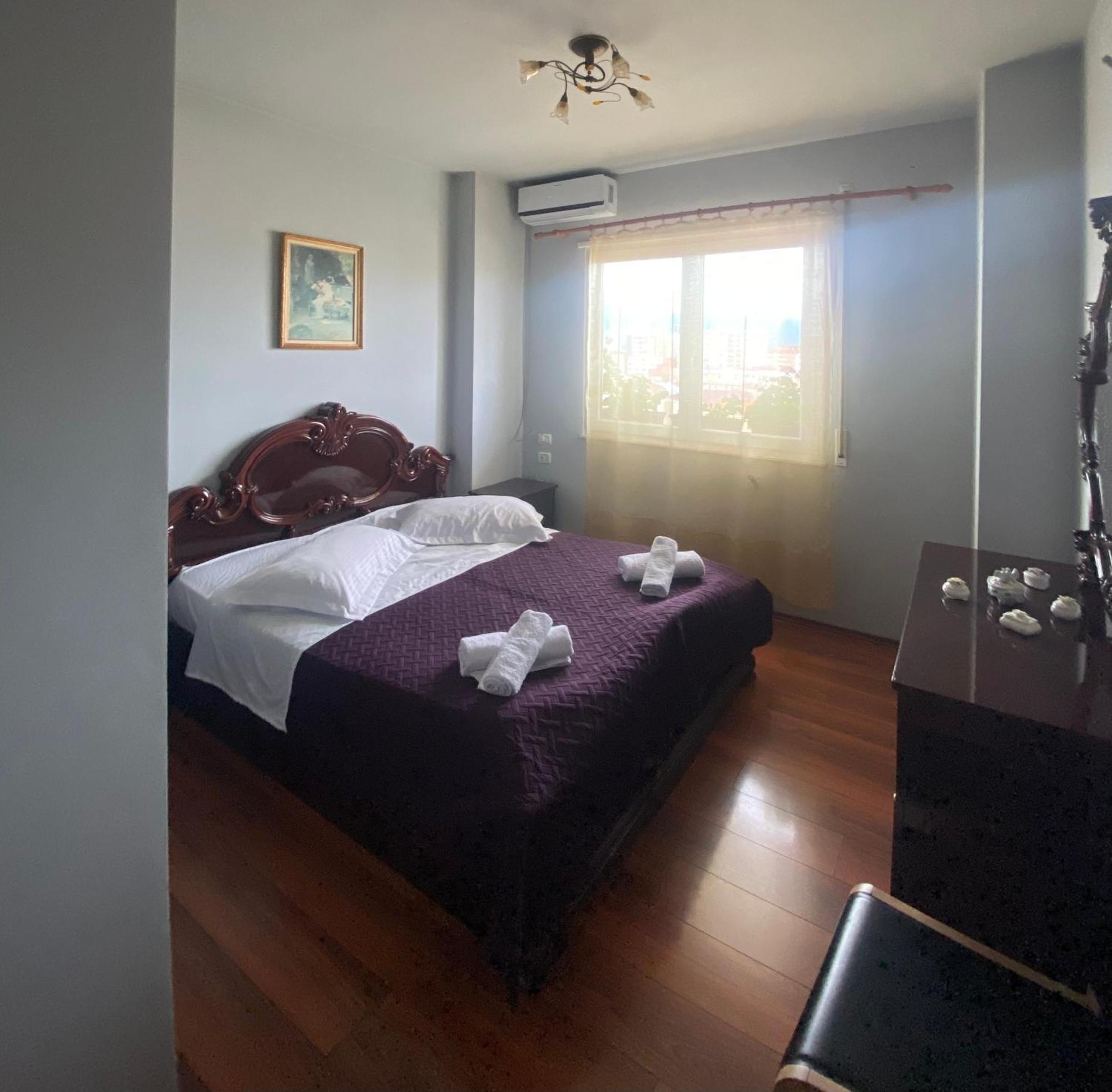 Stay The Night Shkodra Apartment City Centre Extérieur photo
