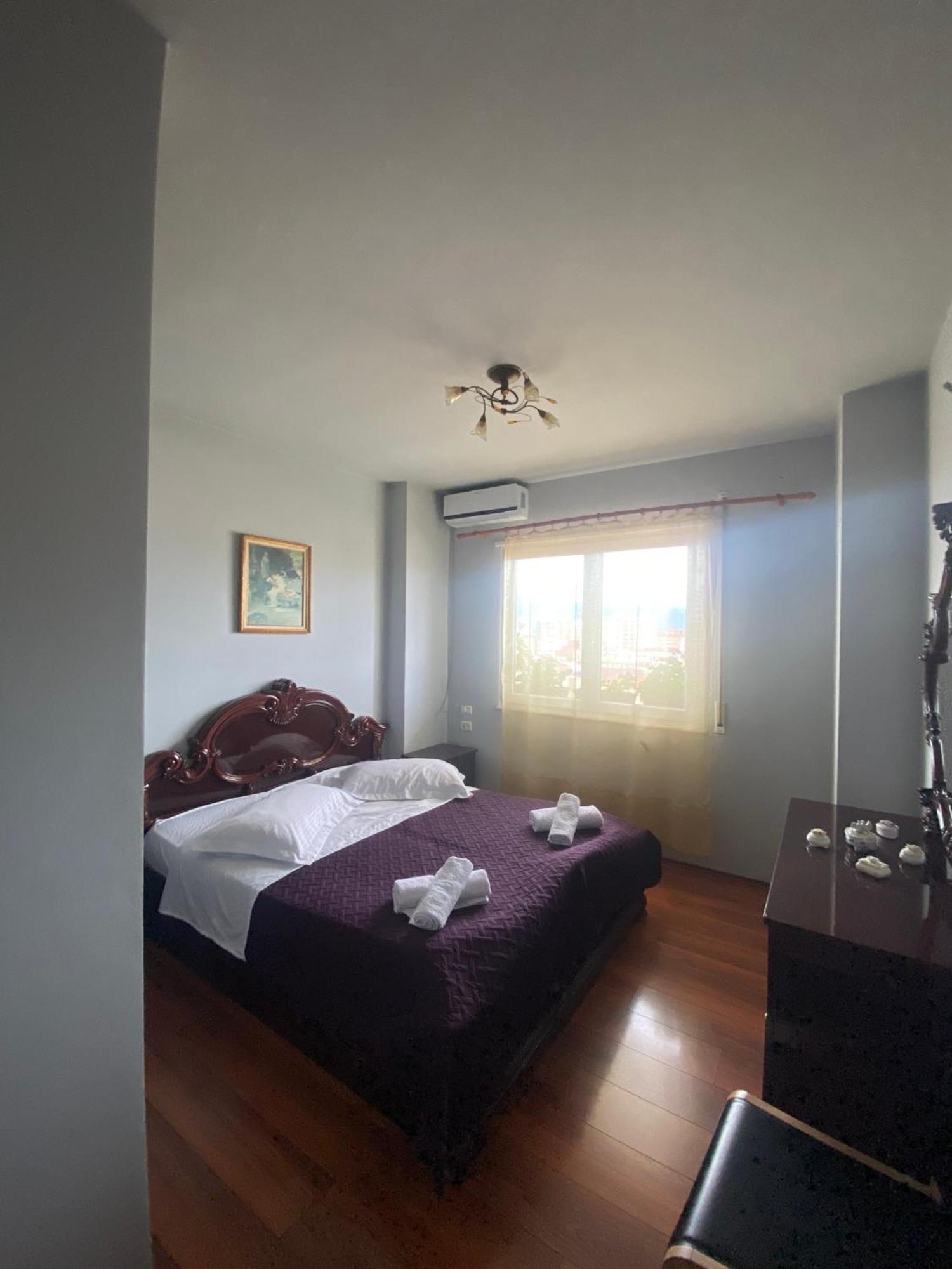 Stay The Night Shkodra Apartment City Centre Extérieur photo
